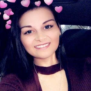 Meet your Posher, Christin